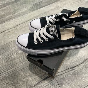 Shoreline Black Slip on Converse